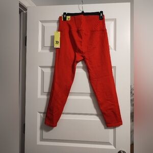 New Women's Red Leggings